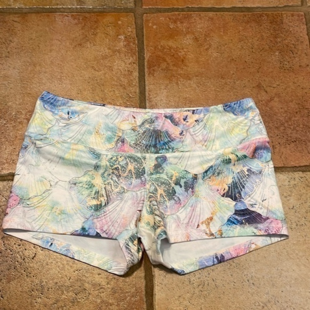 FLEO SHORTY SHORTS MEDIUM